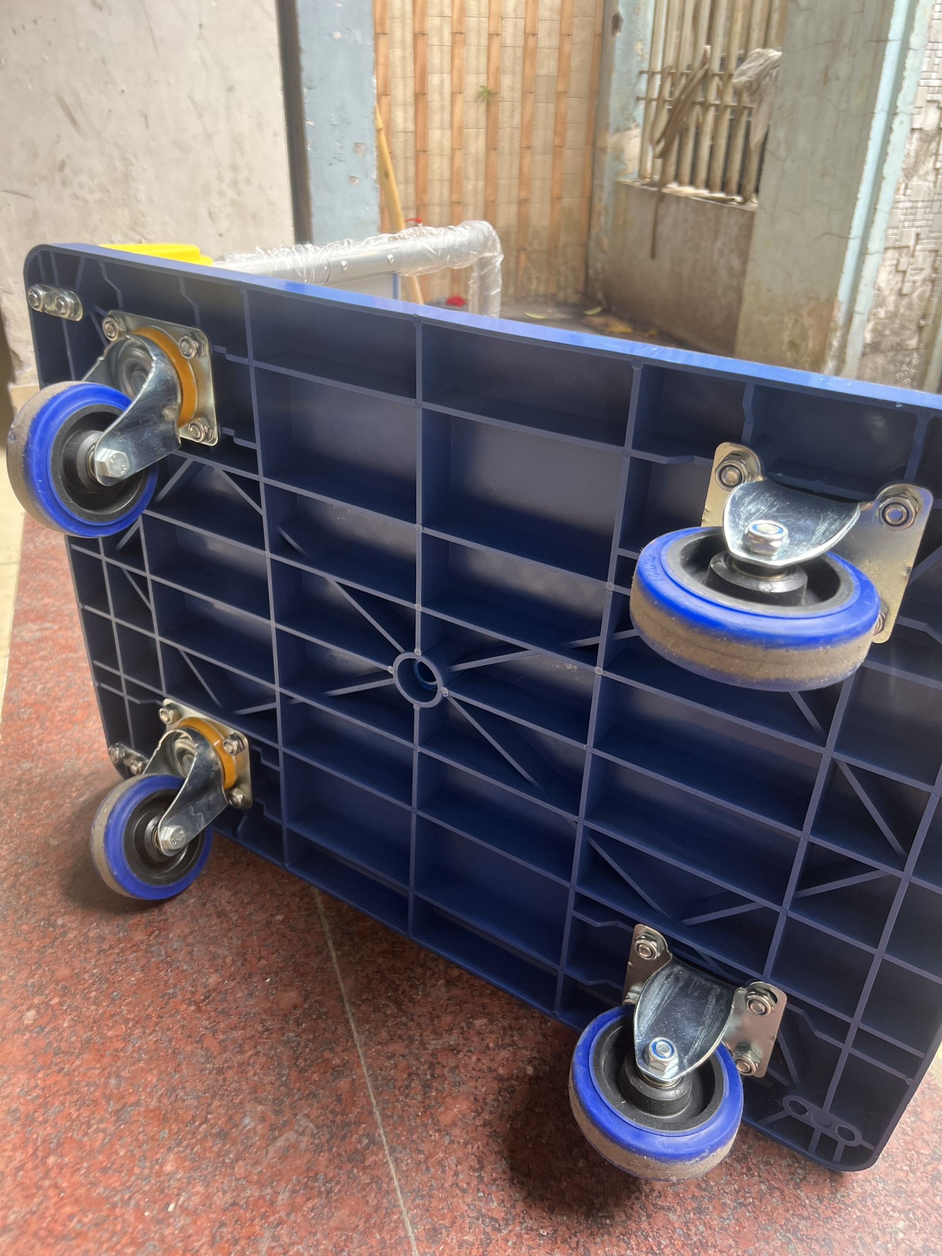 xe đẩy hàng 400 kg